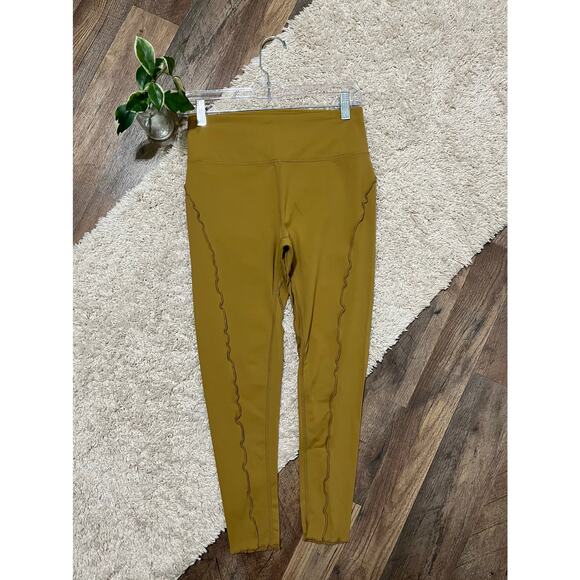 Free People Movement Medium Golden Olive Hearts A Flutter High Waisted Leggings - Picture 1 of 7